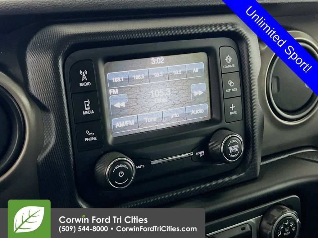 Used 2018 Jeep Wrangler Unlimited Sport AWD/4WD image 21