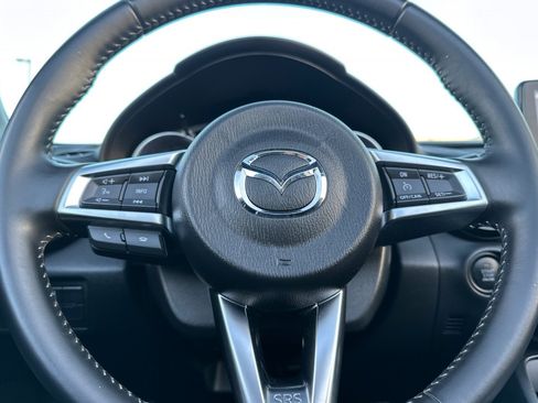 Used 2022 MAZDA MX-5 Miata Sport image 35