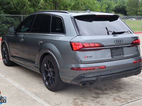 Used 2025 Audi SQ7 Prestige w/ Prestige Package AWD/4WD image 5