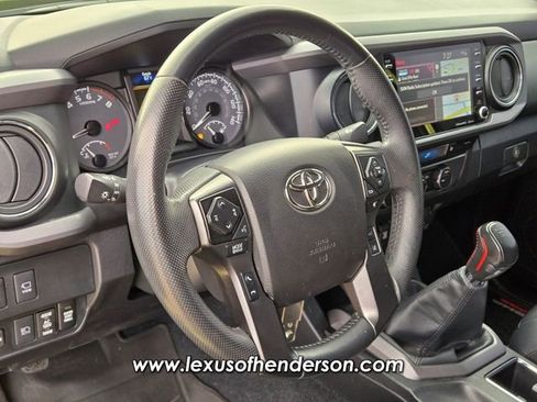 Used 2022 Toyota Tacoma TRD Pro AWD/4WD image 22