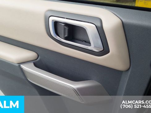 Used 2023 Ford Bronco Wildtrak image 24