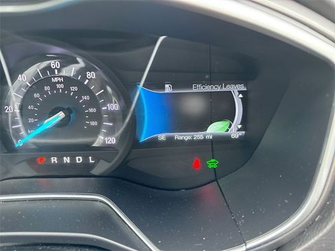 Used 2018 Ford Fusion S image 33