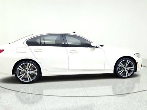 Used 2020 BMW 330i Sedan w/ Convenience Package RWD image 10