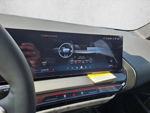 Certified 2025 BMW X3 xDrive30i w/ Premium Package image 11