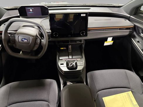 New 2026 Subaru Uncharted Premium FWD image 10