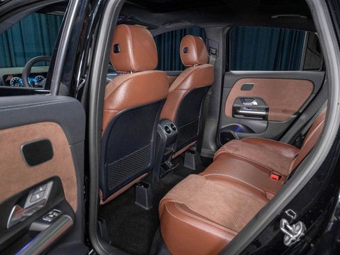 Certified 2025 Mercedes-Benz GLA 35 AMG 4MATIC image 28