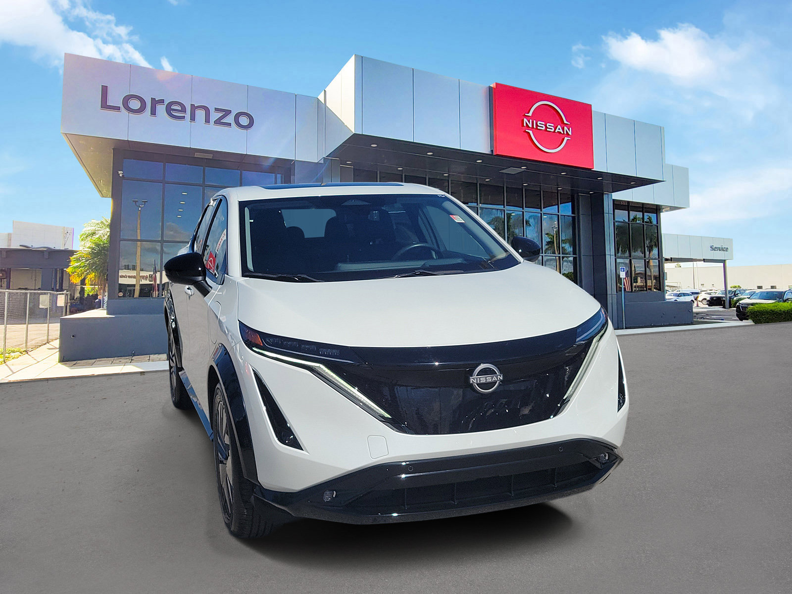 Used 2024 Nissan Ariya AWD image 3
