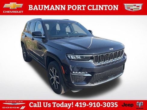 Used 2024 Jeep Grand Cherokee Limited w/ Luxury Tech Group II AWD/4WD image 35