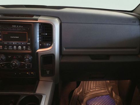 Used 2015 RAM 1500 Lone Star RWD image 21