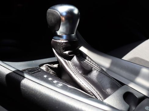 Used 2018 Toyota C-HR XLE FWD image 48