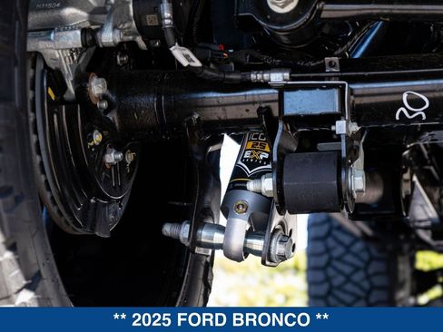 New 2025 Ford Bronco Badlands image 37