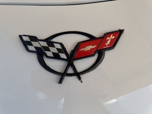 Used 2002 Chevrolet Corvette Convertible w/ Preferred Equipment Group1 image 34