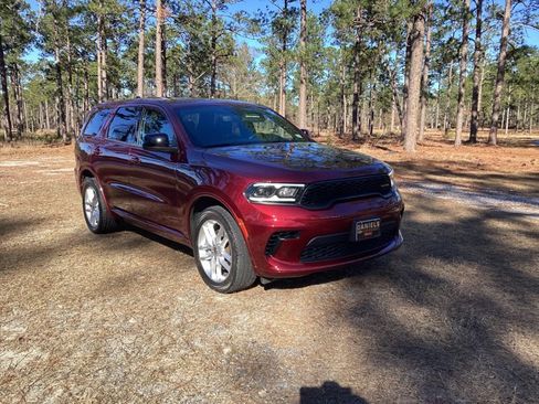 Used 2023 Dodge Durango GT image 7