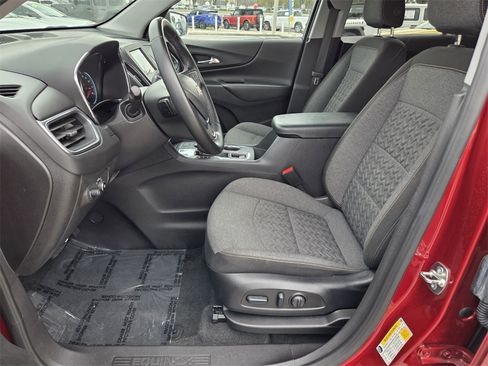 Certified 2024 Chevrolet Equinox LT image 5