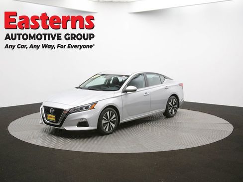 Used 2022 Nissan Altima 2.5 SV image 55