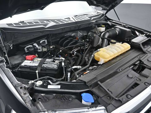 Used 2022 Ford F150 XLT w/ Equipment Group 302A High image 18