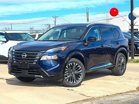 New 2026 Nissan Rogue Platinum w/ Platinum Premium Package image 2