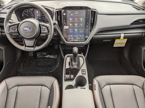New 2025 Subaru Crosstrek 2.5i Limited image 12