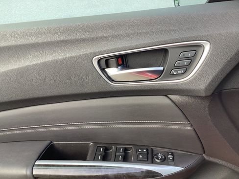 Used 2020 Acura TLX V6 w/ Technology Package image 25