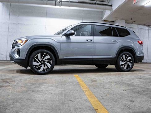 New 2026 Volkswagen Atlas SE image 3