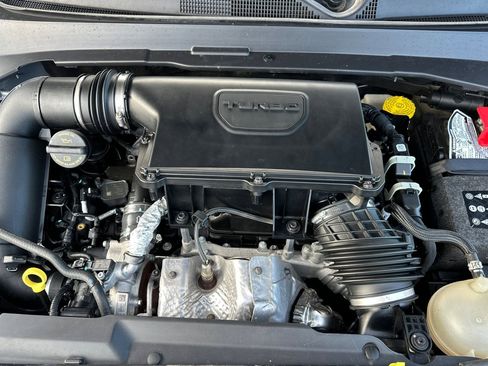 Used 2024 Jeep Compass Latitude image 51