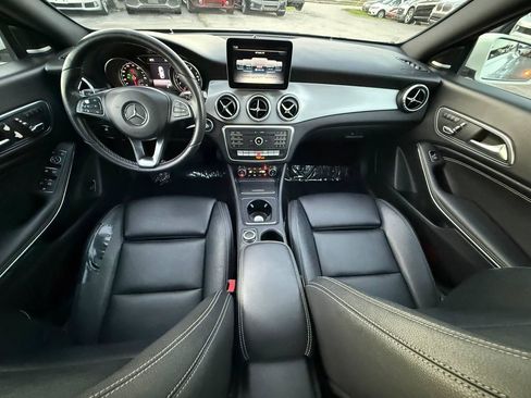 Used 2018 Mercedes-Benz CLA 250 image 38