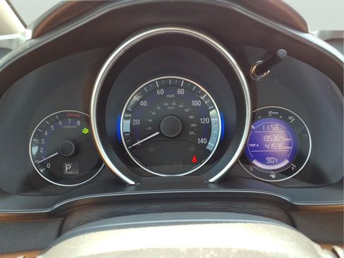 Used 2015 Honda Fit EX image 17