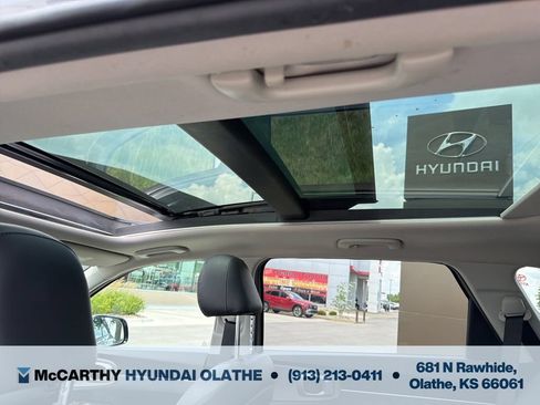 Used 2022 Kia Sorento EX w/ Panoramic Sunroof Package FWD image 25