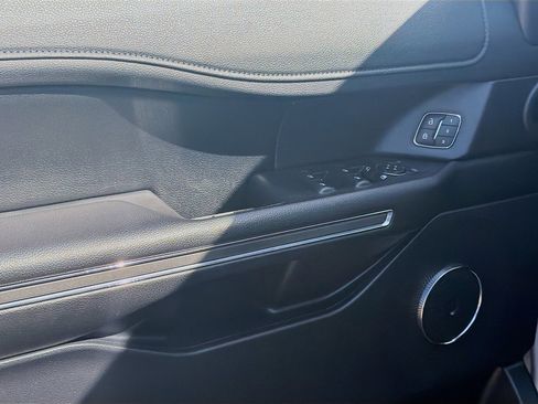 Used 2019 Ford Expedition XLT w/ Equipment Group 202A image 16