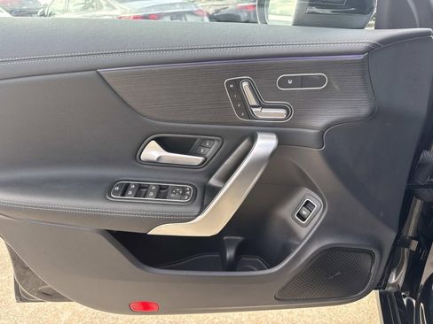 Used 2025 Mercedes-Benz CLA 250 image 19