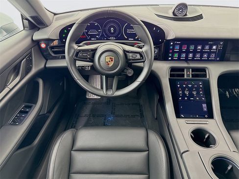 Used 2024 Porsche Taycan image 25