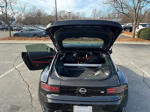 Certified 2024 Nissan Z Performance w/ Floor Mat Package image 25