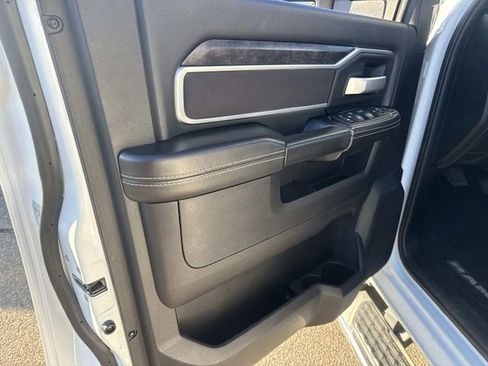 Used 2024 RAM 2500 Big Horn image 21