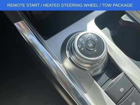 Used 2021 Ford Explorer XLT w/ Equipment Group 202A RWD image 34