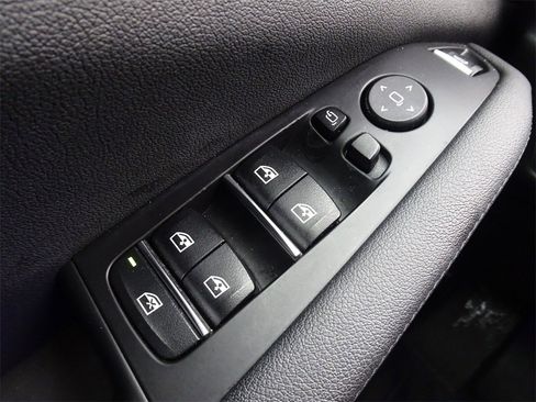 Used 2020 BMW X5 xDrive40i w/ Premium Package image 22