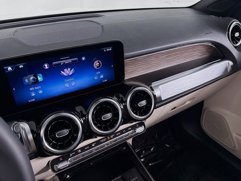 New 2026 Mercedes-Benz GLB 250 image 19