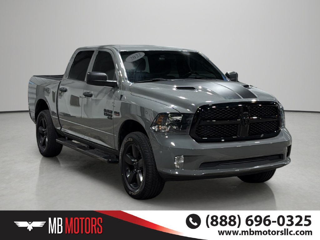 Used 2022 RAM 1500 Express w/ Ceramic Grey Express Package AWD/4WD image 6