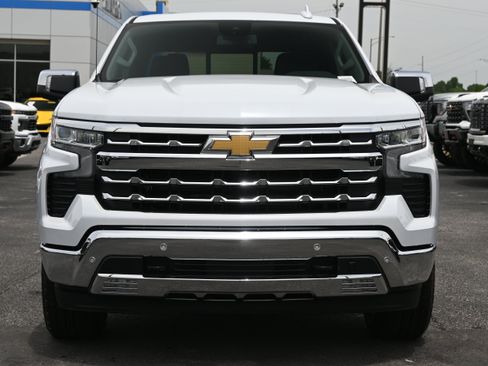 New 2026 Chevrolet Silverado 1500 LTZ AWD/4WD image 3