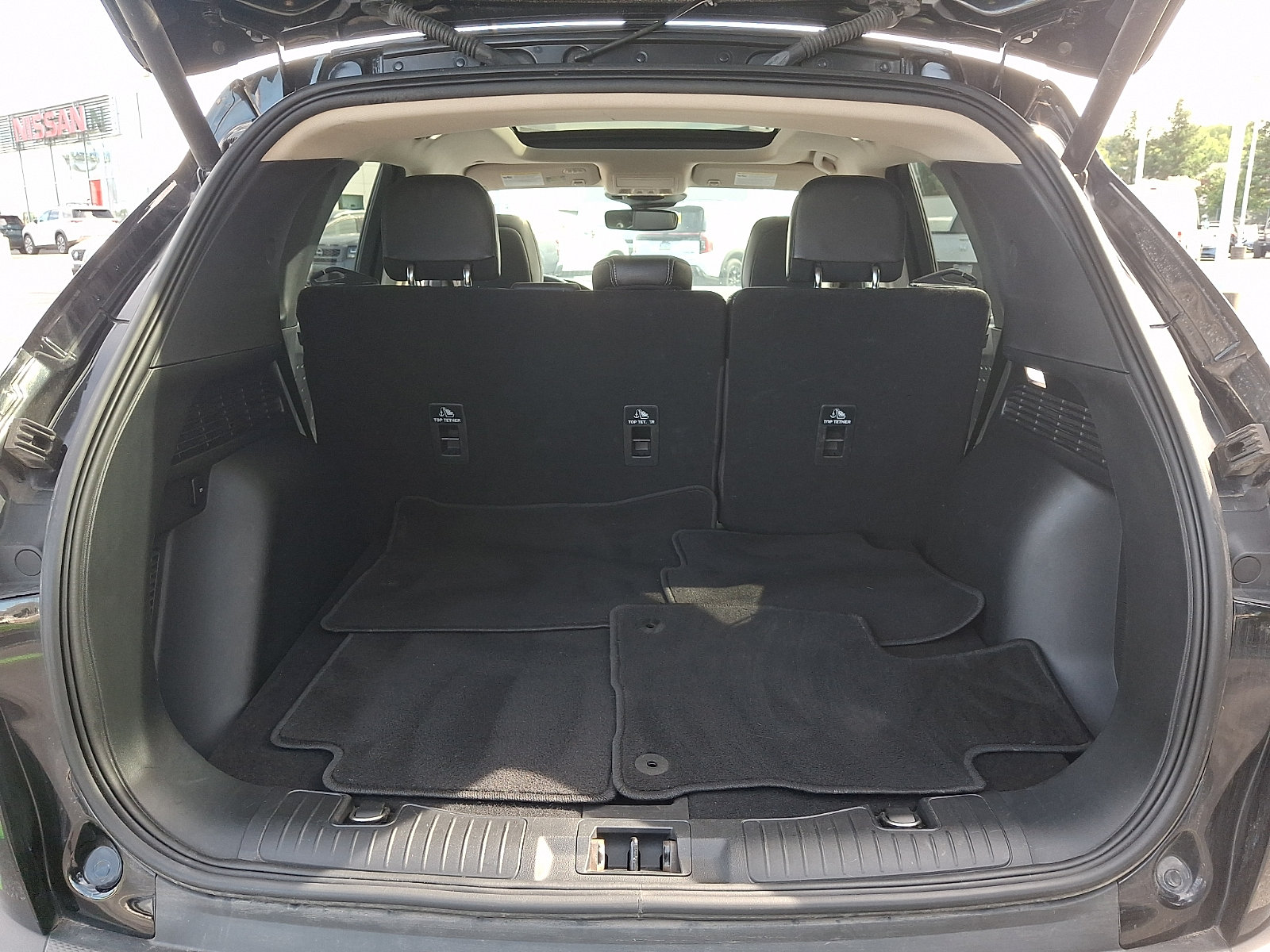 Used 2020 Ford Escape Titanium AWD/4WD image 29