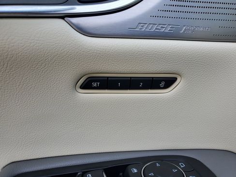 Certified 2023 Cadillac XT5 Premium Luxury w/ LPO, Floor Liner Package image 17