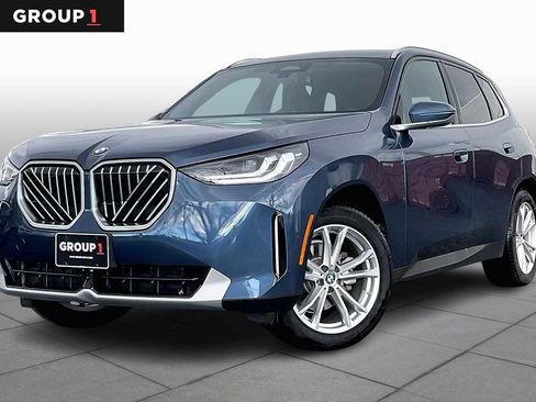 Used 2025 BMW X3 xDrive30i w/ Convenience Package image 1