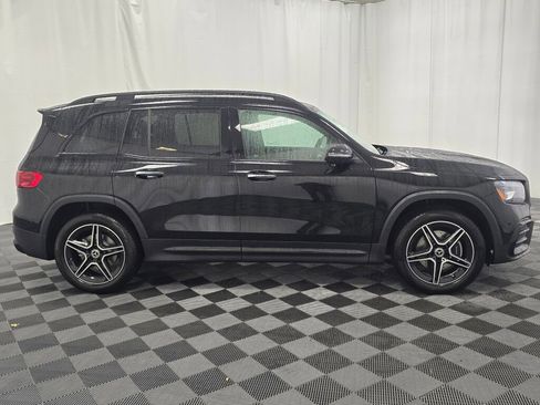 New 2026 Mercedes-Benz GLB 250 4MATIC image 7