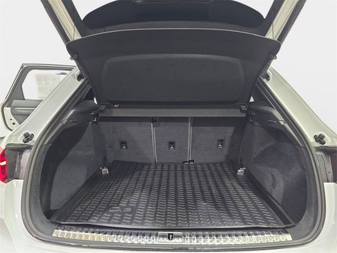 Certified 2024 Audi Q3 2.0T Premium Plus image 14