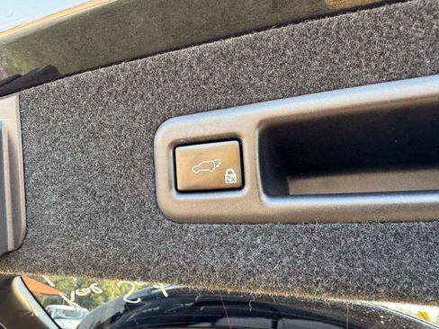Used 2018 Lexus RX 350L FWD image 15
