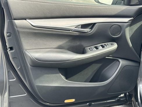 Certified 2023 INFINITI QX55 Luxe w/ Cargo Package image 15