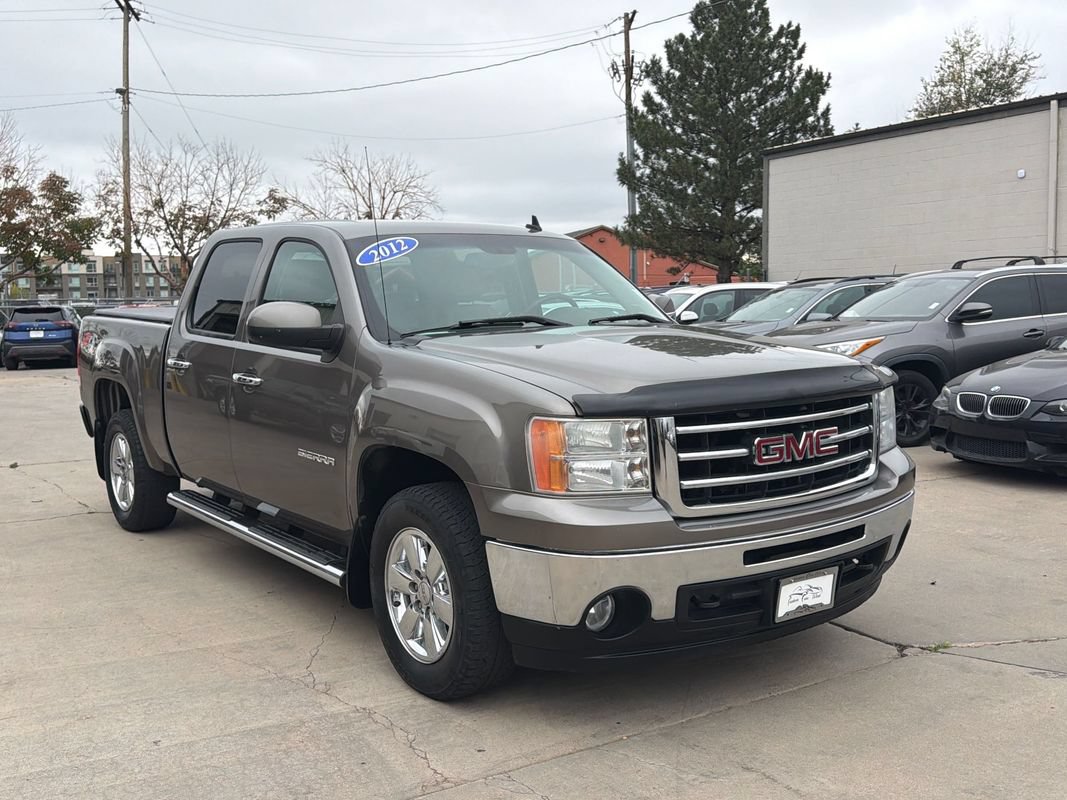 Used 2012 GMC Sierra 1500 SLT w/ Suspension Package, Off-Road AWD/4WD image 3