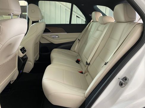 Used 2026 Mercedes-Benz GLE 350 4MATIC image 13