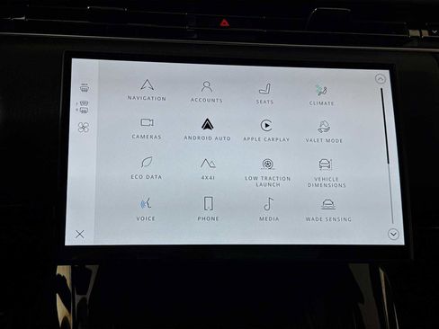 Used 2024 Land Rover Range Rover Sport Dynamic SE image 14