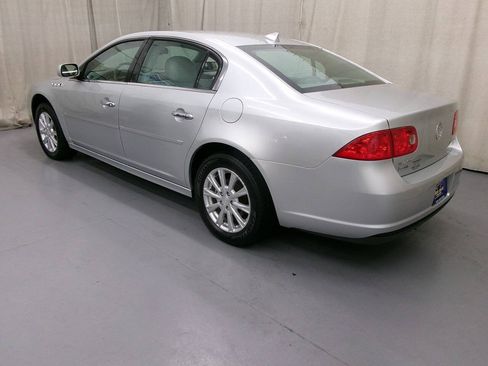 Used 2011 Buick Lucerne CXL FWD image 6