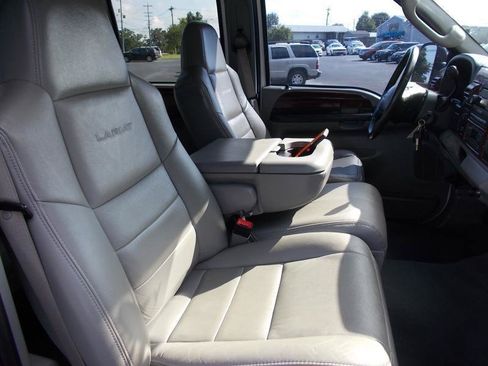Used 2006 Ford F350 Lariat AWD/4WD image 22